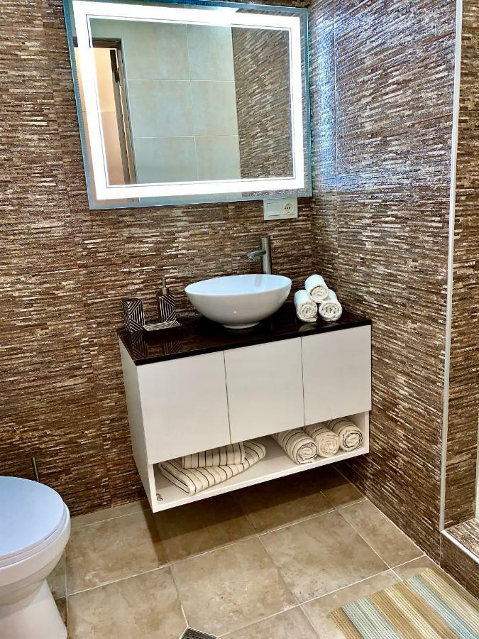 Tomaso Apartment Tbilisi ภายนอก รูปภาพ