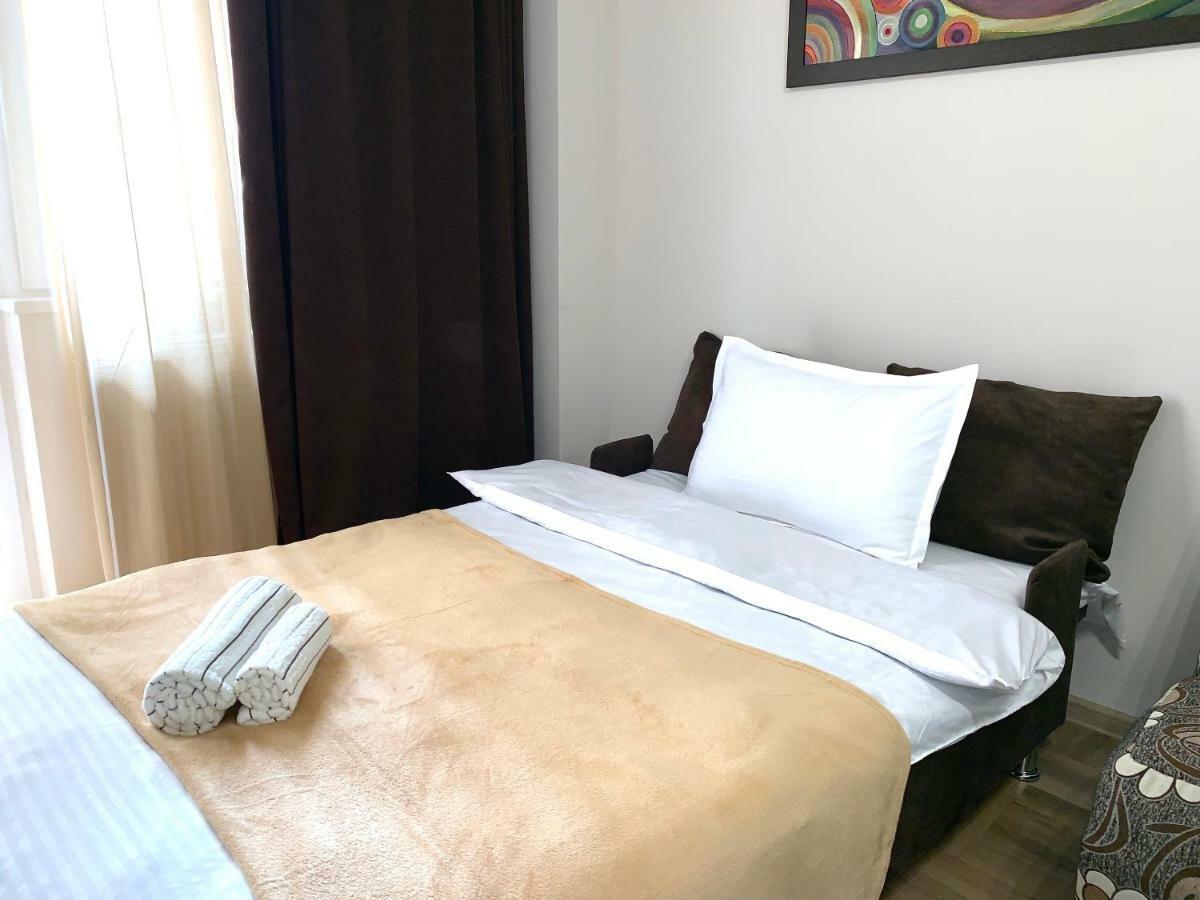 Tomaso Apartment Tbilisi ภายนอก รูปภาพ